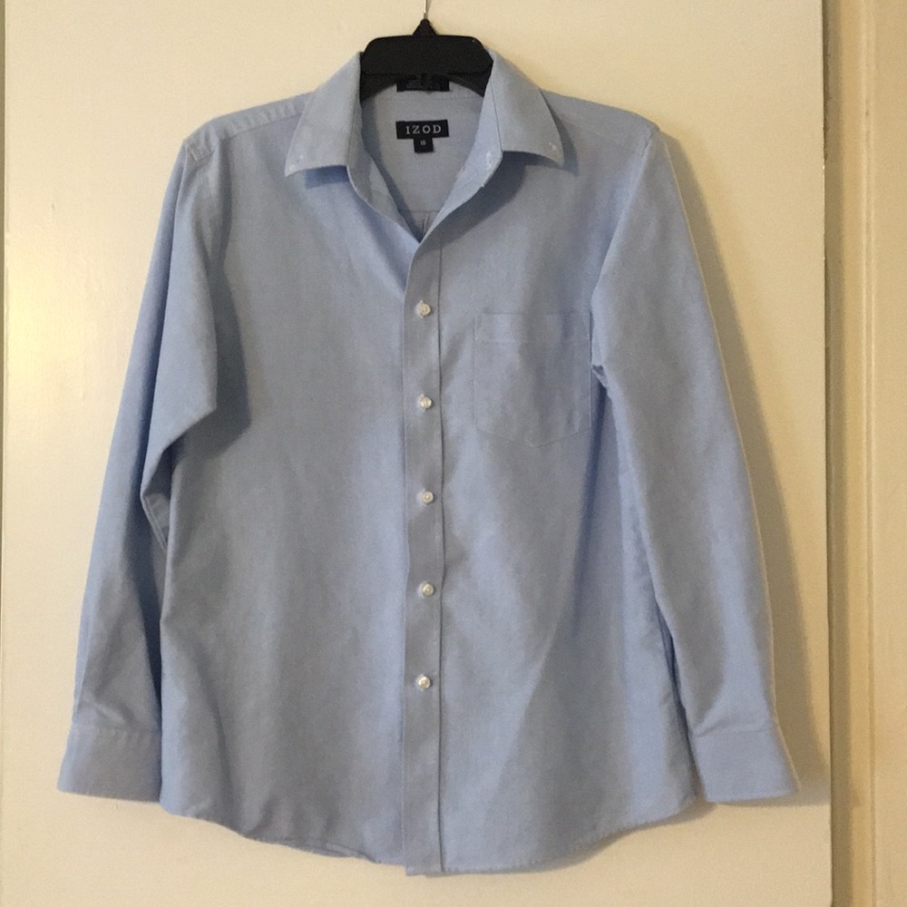 🆕LISTING: IZOD LIGHT BLUE DRESS SHIRT